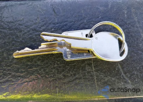 1989 Chevrolet Gmt-400 C1500 из США, поврежденный, VIN 1GCDC14K8KE108642